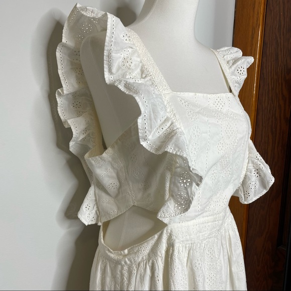 Madewell Eyelet Dress with Cut Out Detail - Picture 4 of 11